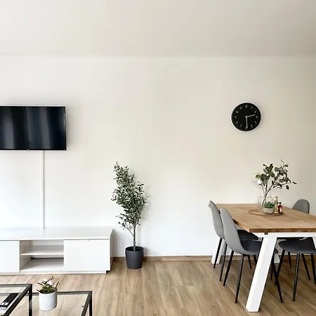 Schoene In Der Innenstadt Von I Home2share 아파트 *