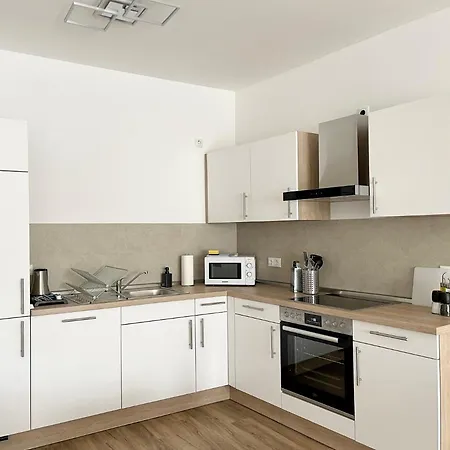 아파트 Schoene In Der Innenstadt Von I Home2share *