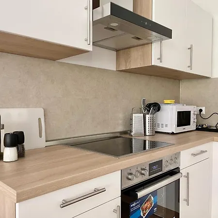 Schoene In Der Innenstadt Von I Home2share Daire *