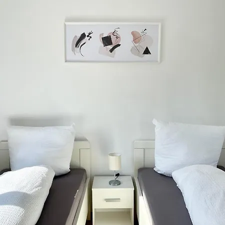 아파트 Schoene In Der Innenstadt Von I Home2share 오스나브루크