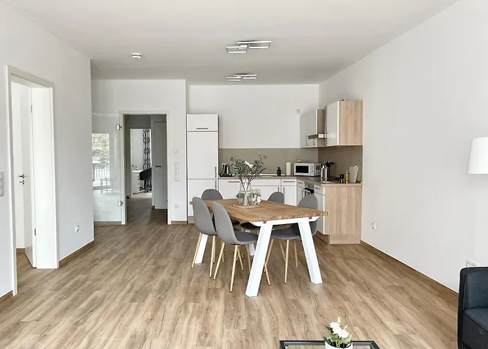 Schoene In Der Innenstadt Von I Home2share Osnabrück