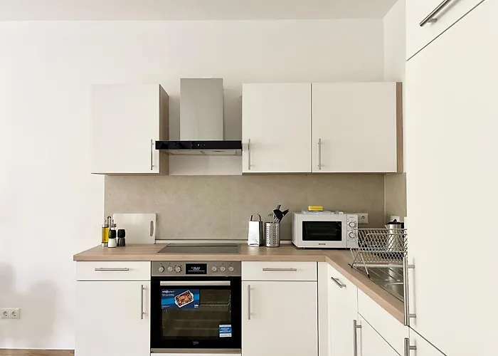 Schoene In Der Innenstadt Von I Home2share Apartman