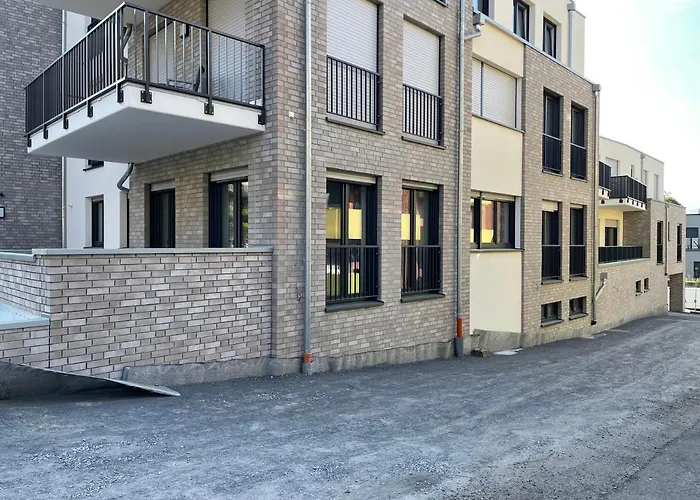 Schoene In Der Innenstadt Von I Home2share