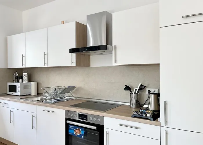 Schoene In Der Innenstadt Von I Home2share Apartman *