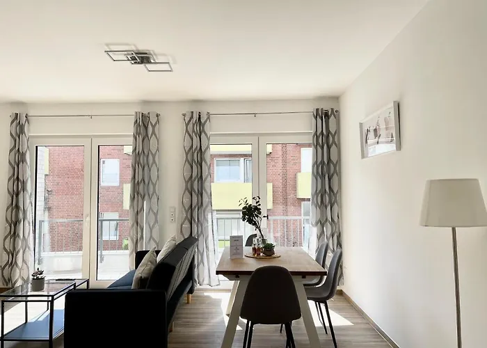 Schoene In Der Innenstadt Von I Home2share Apartman *